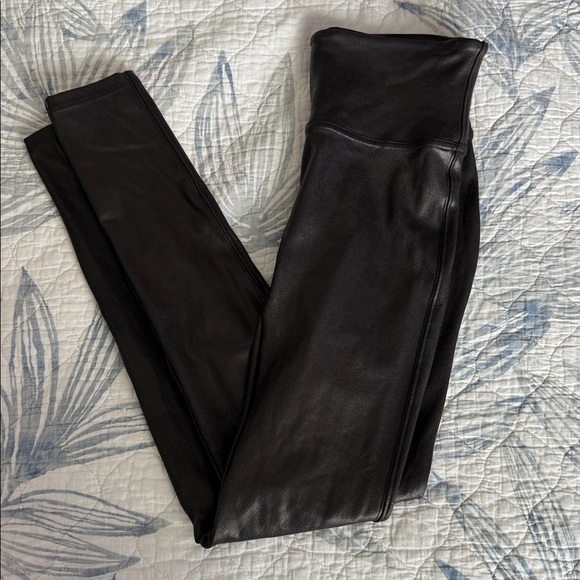 Spanx - Picture 2 of 3